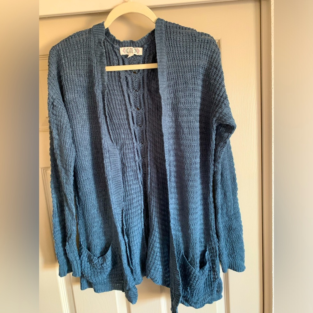 Pink Rose long sleeve cardigan with pockets  in deep turquoise color size L
